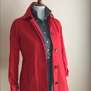 Banana Republic trench coat | Red | Sz Xs